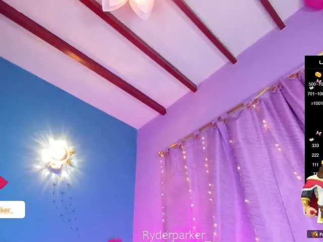 Live sex webcam photo for RyderParker #276382508