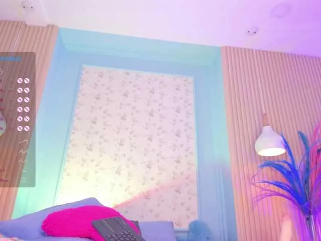 Live sex webcam photo for RyderParker #277485339