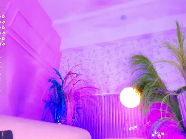 Live sex webcam photo for RyderParker #277709529