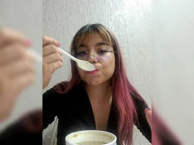 Live sex webcam photo for RyderParker #277719311