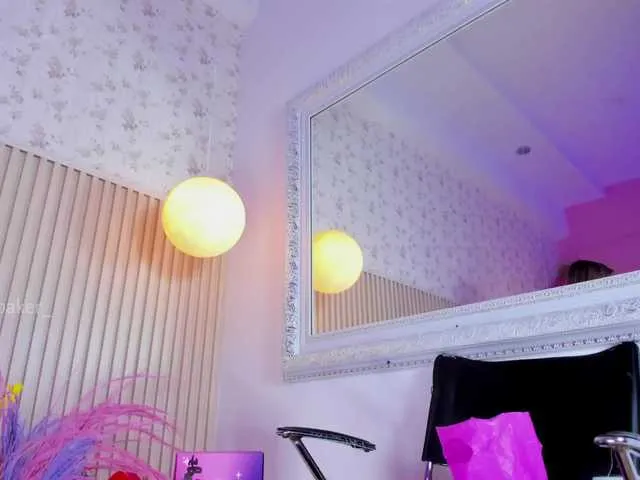 Live sex webcam photo for RyderParker #278269005