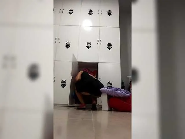 Live sex webcam photo for RyderParker #291205998