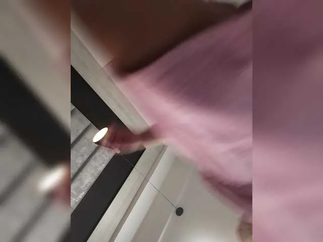 Live sex webcam photo for RyderParker #291588561