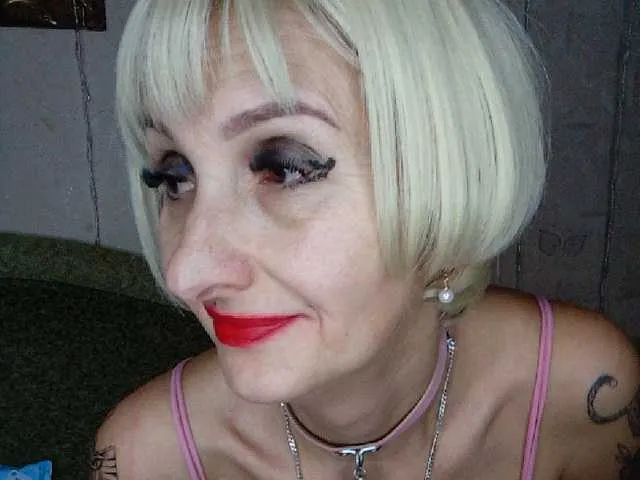 Live sex webcam photo for Ryzhulya1 #271791364