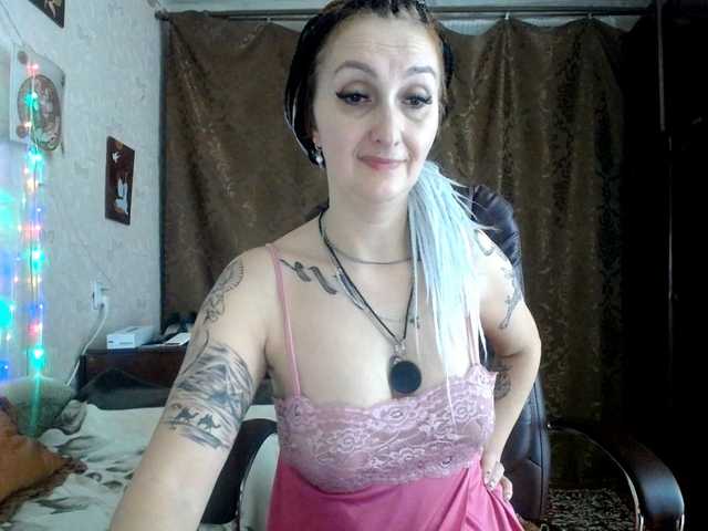Live sex webcam photo for Ryzhulya1 #273603998
