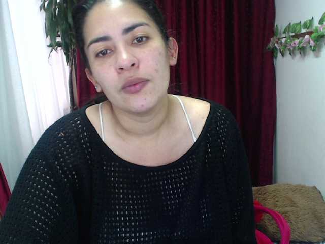 Live sex webcam photo for SALOME-69 #272463925