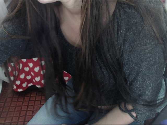 Live sex webcam photo for SALOME-69 #272743317