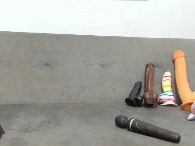 Live sex webcam photo for SALOMESCOTT #277597703