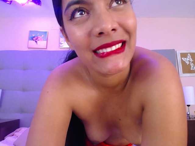 Live sex webcam photo for SAMMARA-LI #272646456