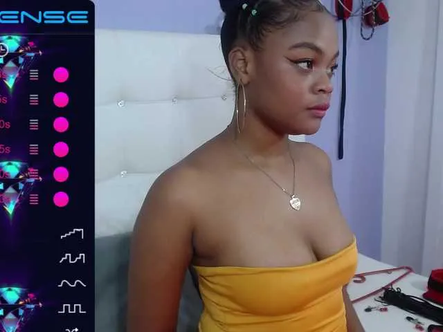 Live sex webcam photo for SAORI-MACK #273729632