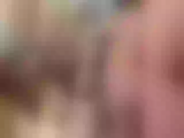 Live sex webcam photo for SARAHcha69 #274401551
