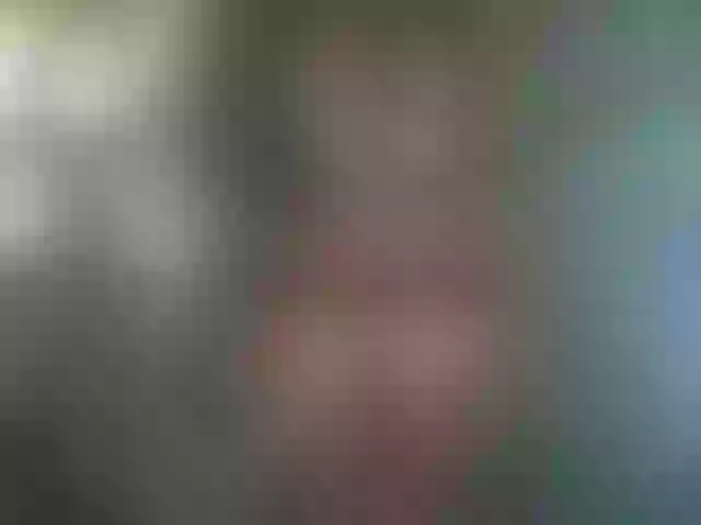 Live sex webcam photo for SARAHcha69 #274477558