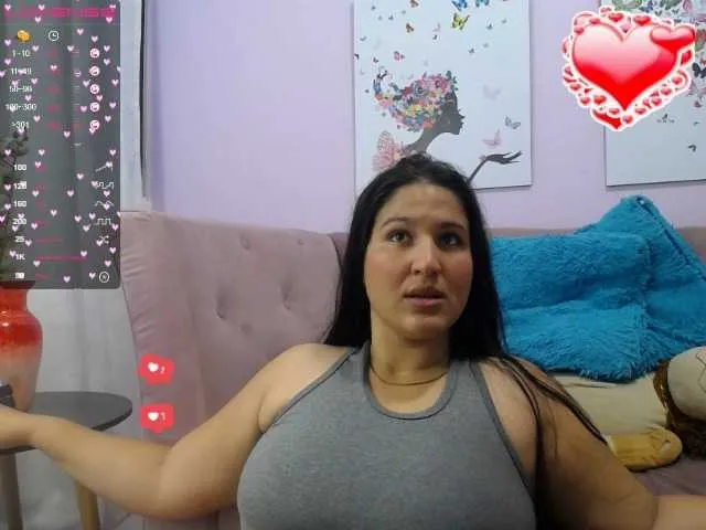 Live sex webcam photo for SASHA-BROWNN #272420583