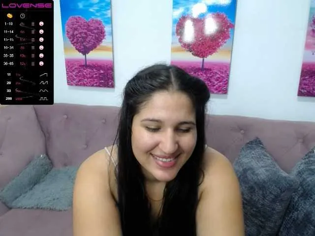 Live sex webcam photo for SASHA-BROWNN #273021647