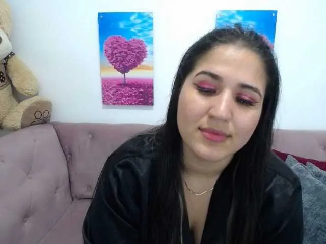 Live sex webcam photo for SASHA-BROWNN #273514613