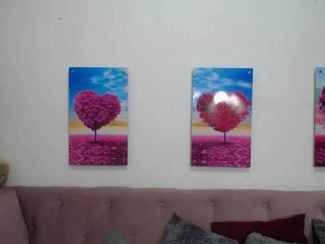 Live sex webcam photo for SASHA-BROWNN #273571967