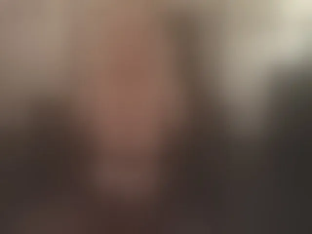 Live sex webcam photo for SASSYTHANG4U #292494357
