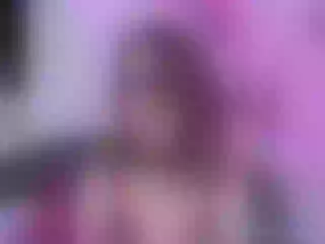 Live sex webcam photo for SCARLETTE04 #290885780