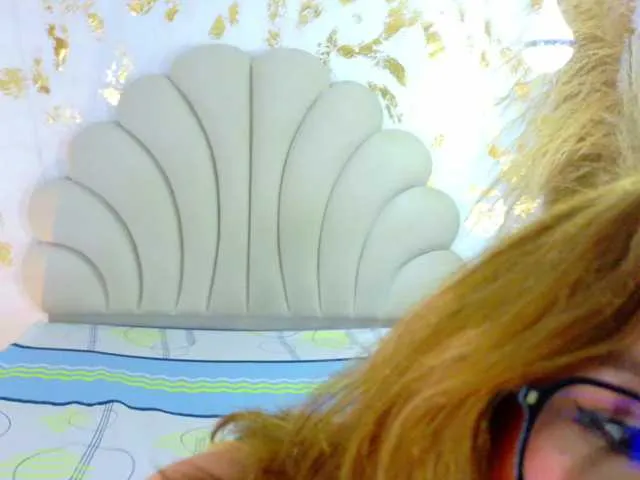 Live sex webcam photo for SCARLETTE04 #291476939