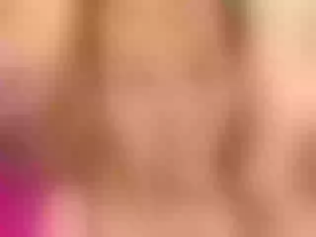 Live sex webcam photo for SCARLETTE04 #291690643