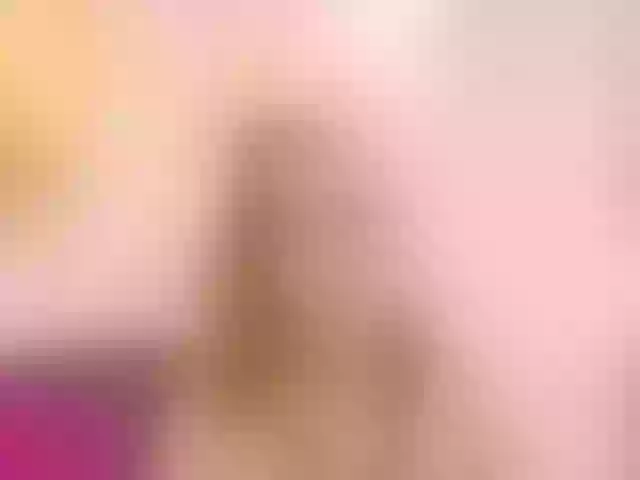 Live sex webcam photo for SCARLETTE04 #291983960