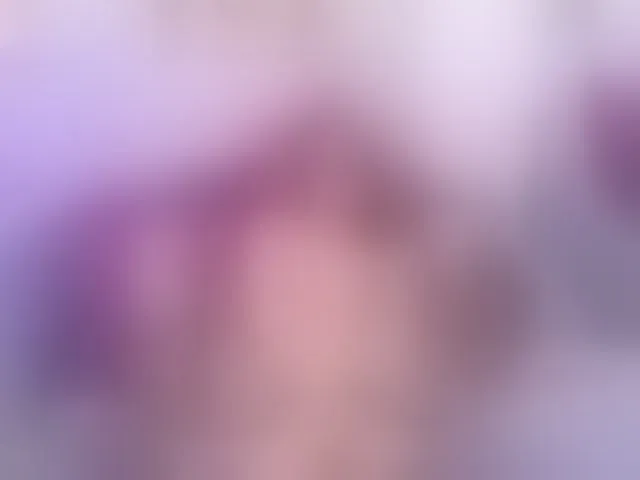 Live sex webcam photo for SCARLETTE04 #293749934