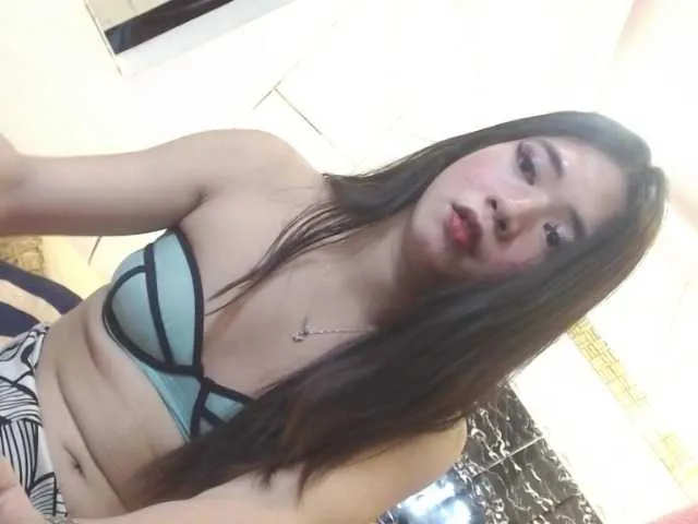 Live sex webcam photo for SEDUCTIVEslutGODDESS #290491190