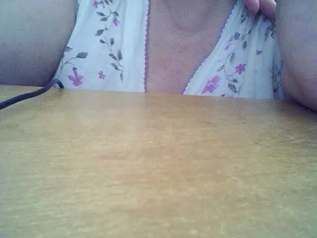 Live sex webcam photo for SEKSIMARI-5 #291049844