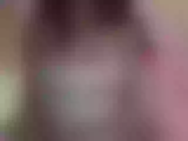Live sex webcam photo for SEX-wife #292102349