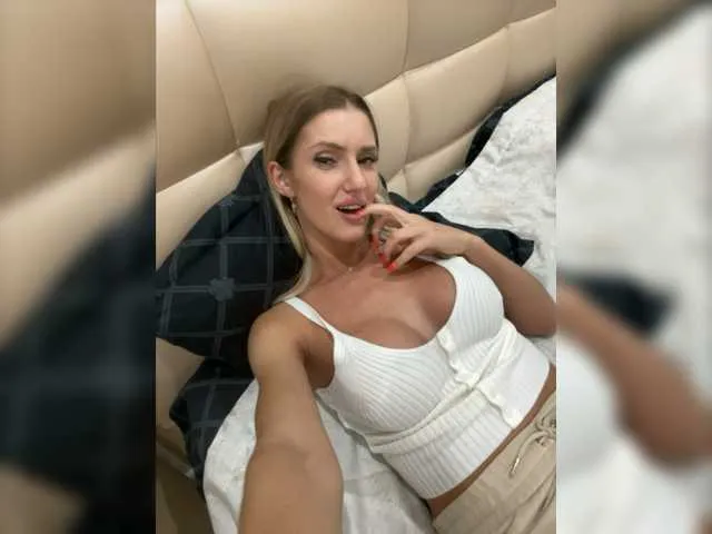 Live sex webcam photo for SEXPARAA #277610727