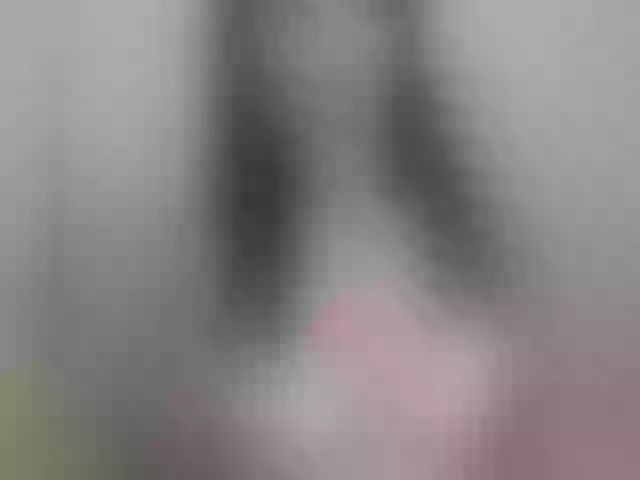 Live sex webcam photo for SEXYHOTKITTY #275718642