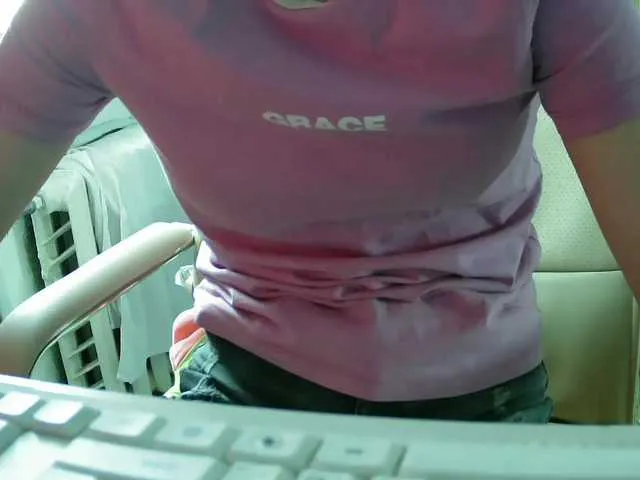 Live sex webcam photo for SEXYKISANKA #290724745