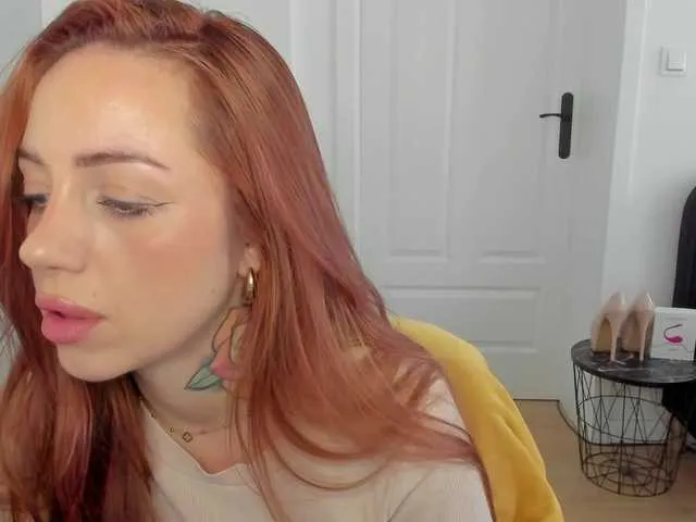 Live sex webcam photo for SEXYcoralie #291987098