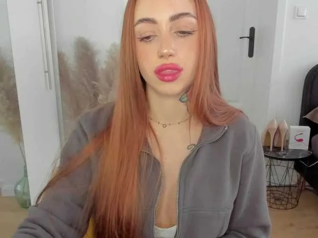 Live sex webcam photo for SEXYcoralie #292328134