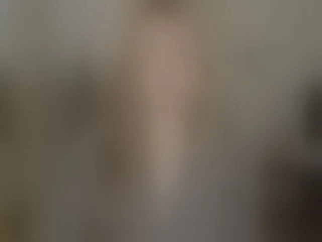 Live sex webcam photo for SEXYcoralie #292678256