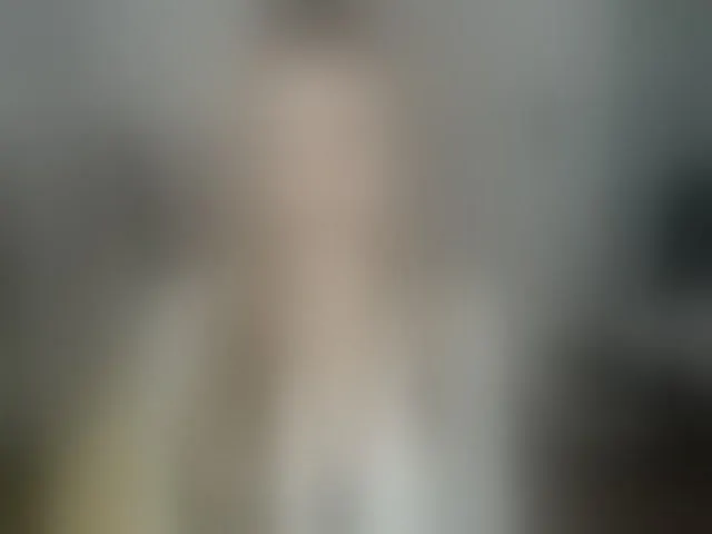 Live sex webcam photo for SEXYcoralie #293517282