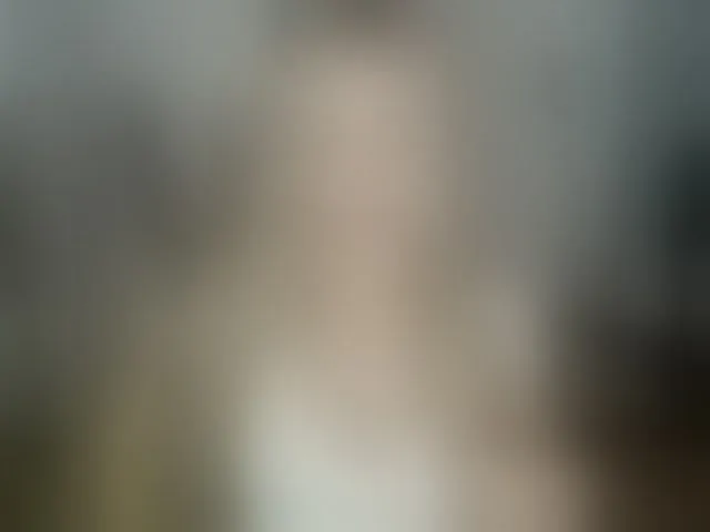 Live sex webcam photo for SEXYcoralie #293728906