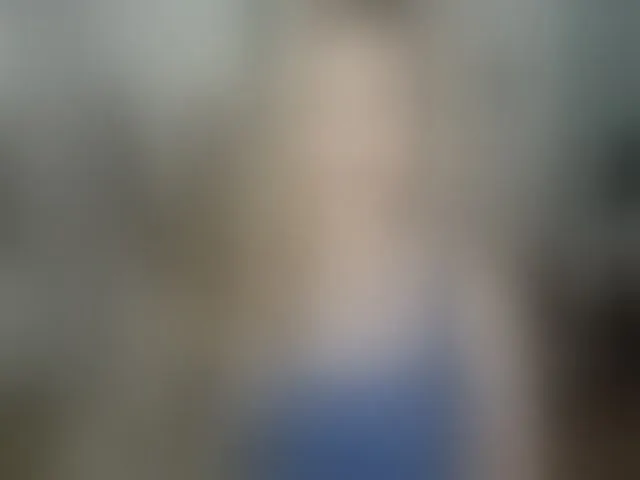 Live sex webcam photo for SEXYcoralie #293810329