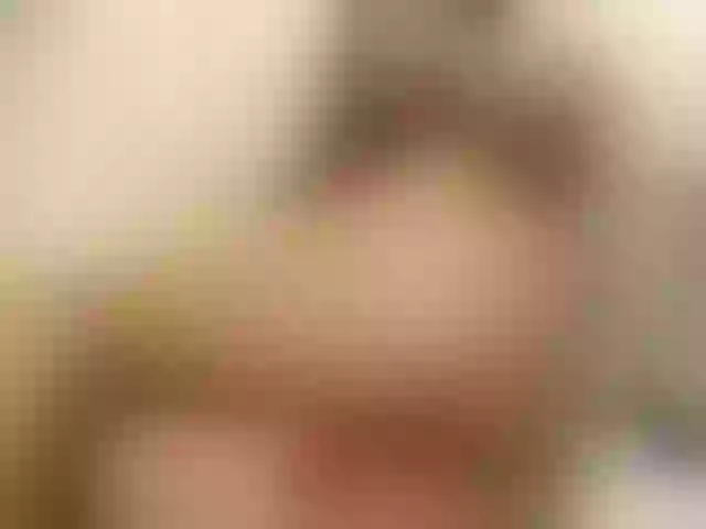Live sex webcam photo for SHARONKISS30 #290857357