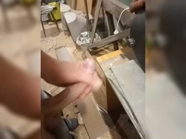 Live sex webcam photo for SHOPINBLACK #275671711