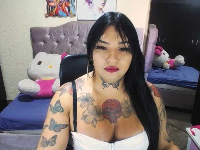 Live sex webcam photo for SOFIAROUS1 #276507171