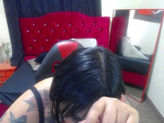 Live sex webcam photo for SOFIAROUS1 #276538982