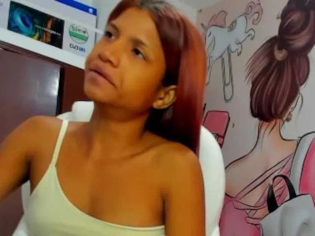 Live sex webcam photo for SOFY-REY #276233684