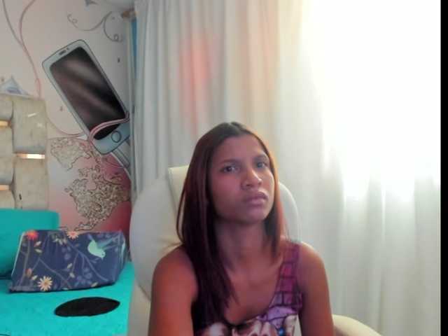 Live sex webcam photo for SOFY-REY #276501551