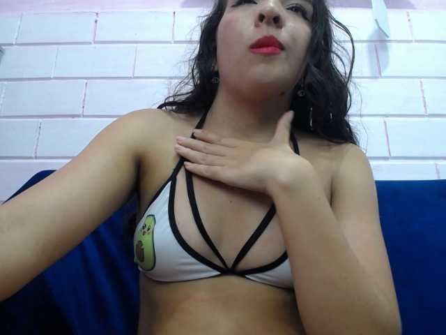 Live sex webcam photo for SOY-KENDAL #274090692