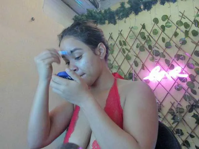 Live sex webcam photo for SOY-KIM #277568892