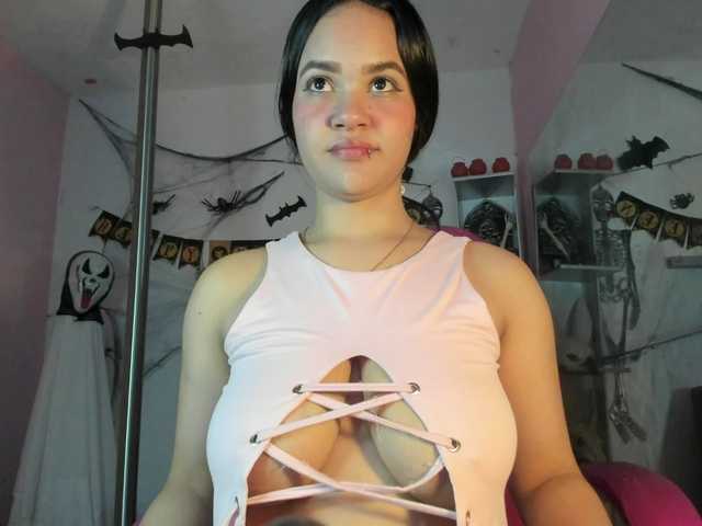 Live sex webcam photo for SOY-KIM #292085453