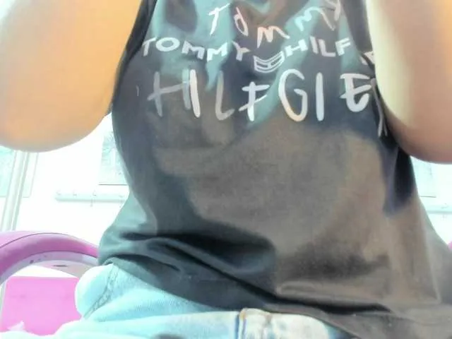 Live sex webcam photo for SOY-KIM #292334794