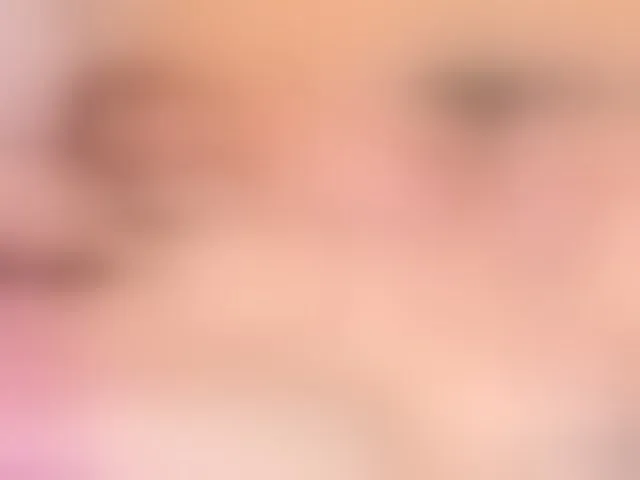 Live sex webcam photo for SSWEETSIINNN1 #293710431