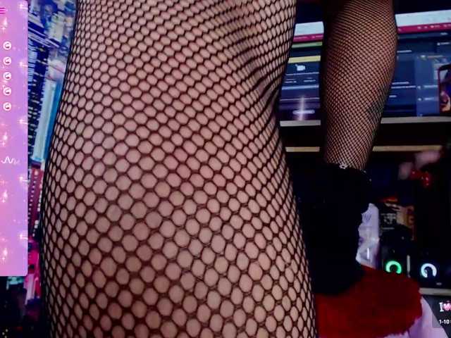 Live sex webcam photo for STEFYLUNA #278286764